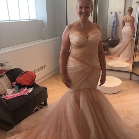 Mark Zunino Wedding Dress - Picture 3 of 7